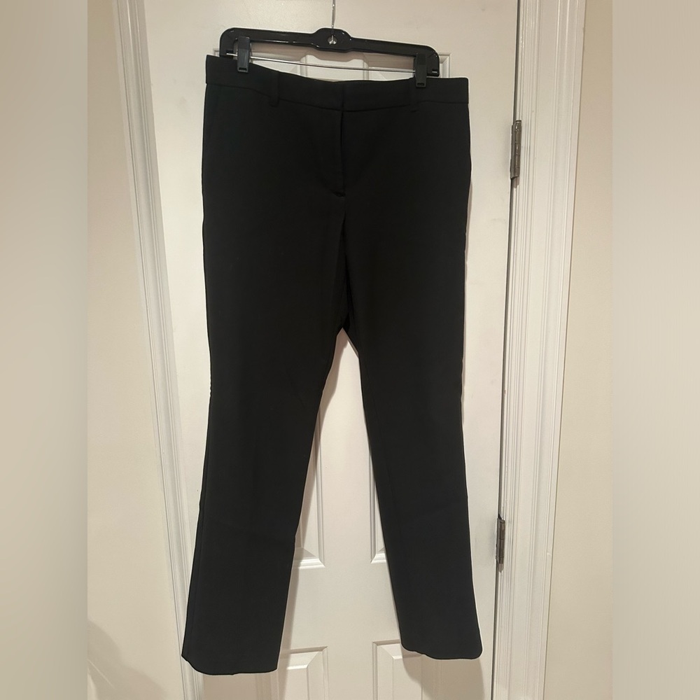 Ann Taylor Ankle Pant in Black